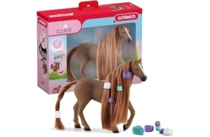 Schleich HORSE CLUB Sofia's Beauties 42582- Jument Pur-sang Anglaise à coiffer - Figurine Cheval Réaliste avec Crinière Coiffable et Accessoires- Pour Garçons et Filles- Cadeau pour Enfants dès 5 Ans