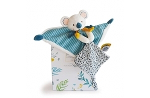 Doudou et Compagnie - Doudou Koala Plat - Yoca le Koala - Boite Cadeau - Bleu - 25cm - Doudou Adorable et Extra Doux - Idée Cadeau de Naissance Fille ou Garçon - Garantie Doudou Perdu - DC3668