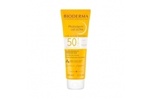 Bioderma Photoderm Lait ULTRA SPF 50+ Crème Solaire Très Haute Protection Peaux Sensibles Convient à Toute la Famille 200ml