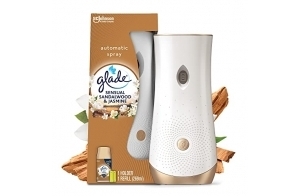 Glade Automatic Spray Diffuseur - Infusé Aux Huiles Essentielles - Jusqu'à 2 Mois De Parfum - Sensual Sandalwood & Jasmine - 1 Diffuseur + 1 Recharge